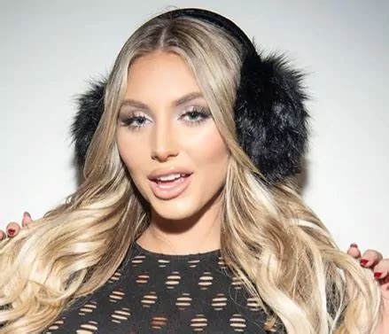 Kayley Gunner Age, Net Worth, Bio, Height [Updated .